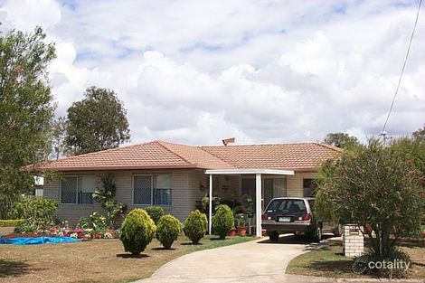 85 Drummond St, Urangan, QLD 4655