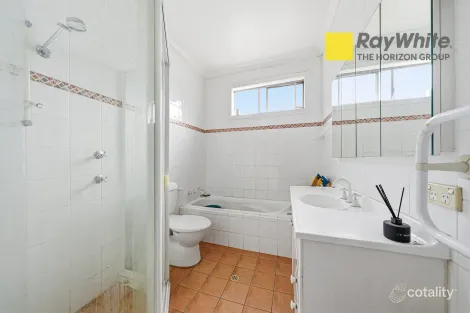 Property photo of 10 Knox Street Pendle Hill NSW 2145