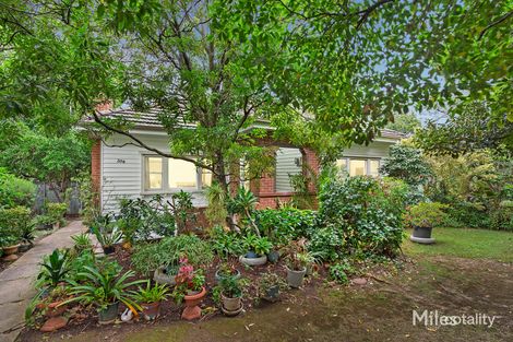 208 Waterdale Rd, Ivanhoe, VIC 3079