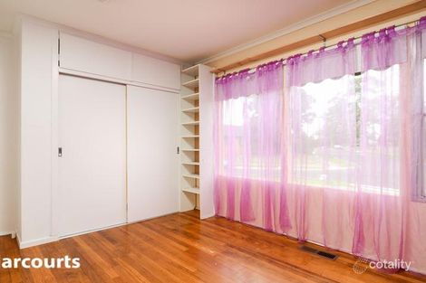 Property photo of 40 Norfolk Crescent Frankston North VIC 3200
