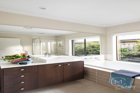 Property photo of 45 Kamori Drive Doreen VIC 3754