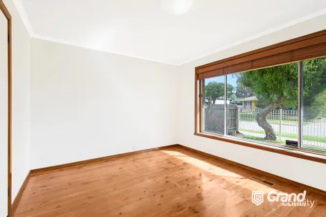 Property photo of 16 Clive Street Hampton Park VIC 3976
