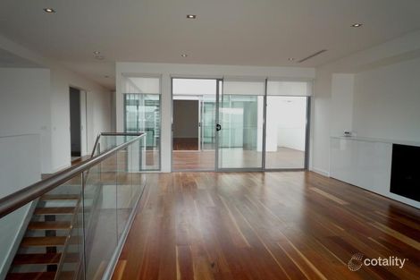Property photo of 4 Brazier Grove Kew VIC 3101