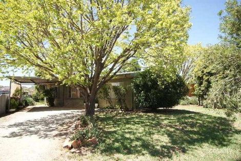 100 Charley St, Deniliquin, NSW 2710