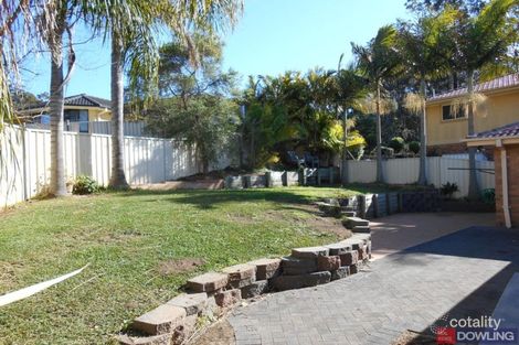 Property photo of 5 Underbank Close Maryland NSW 2287