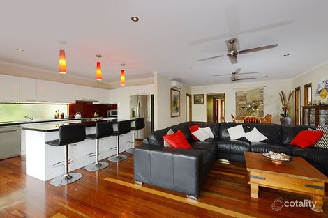 Property photo of 68 Stanley Road Camp Hill QLD 4152