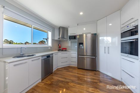 Property photo of 114 McKell Avenue Sunbury VIC 3429