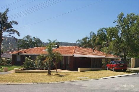 23 Lefroy Rd, Mount Nasura, WA 6112