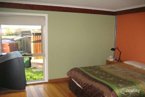 Property photo of 2 Saint James Drive Yinnar VIC 3869