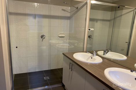 Property photo of 27 Glenelg Street Clyde North VIC 3978