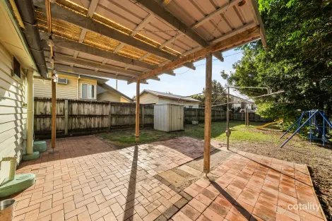 Property photo of 18 McAneny Street Redcliffe QLD 4020