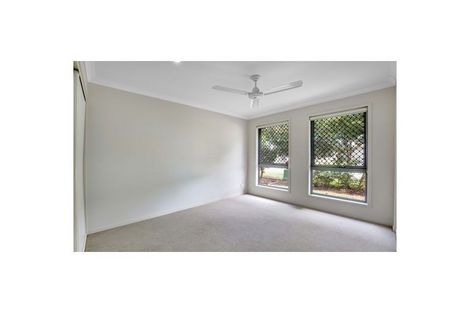 Property photo of 7 Sunbird Lane Andergrove QLD 4740