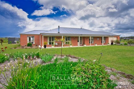 102 Haddon School Rd, Haddon, VIC 3351