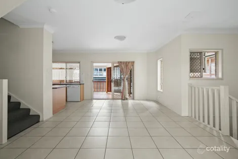 Property photo of 3/23 Finney Road Indooroopilly QLD 4068