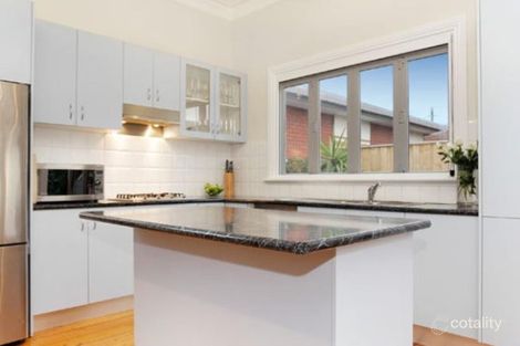 Property photo of 33 Pilgrim Street Seddon VIC 3011