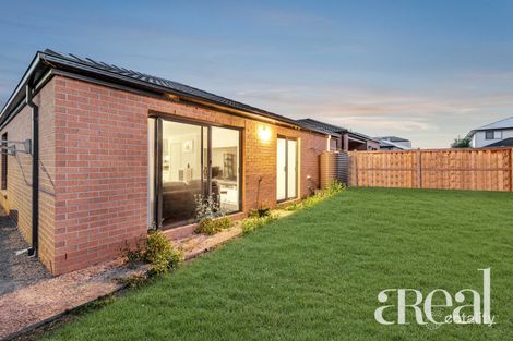 Property photo of 9 Bayrise Road Point Cook VIC 3030