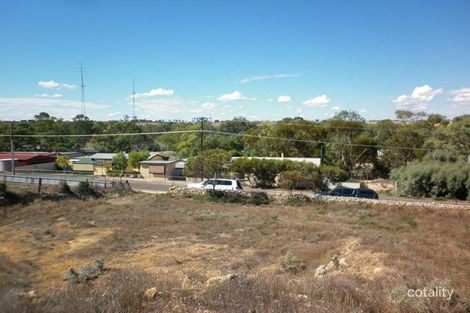 25-27 Adams St, Blanchetown, SA 5357