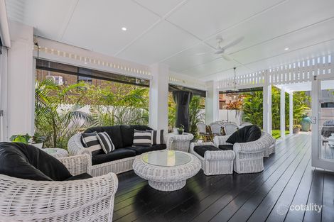 Property photo of 71 Prince Edward Parade Redcliffe QLD 4020