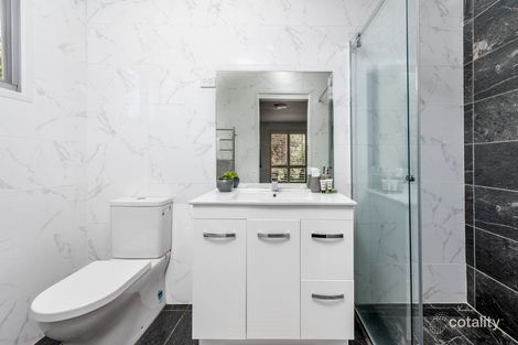 Property photo of 2 Sargeant Place Wanniassa ACT 2903
