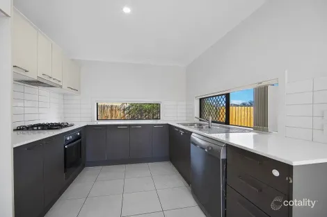 Property photo of 142 James Melrose Drive Brookfield VIC 3338