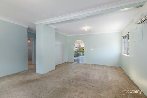 Property photo of 3 Roger Crescent Berkeley Vale NSW 2261