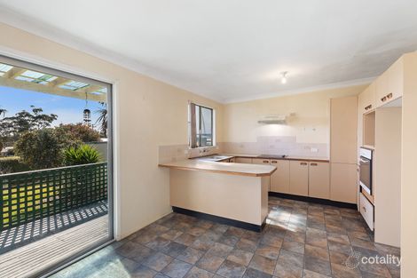 Property photo of 3 Roger Crescent Berkeley Vale NSW 2261