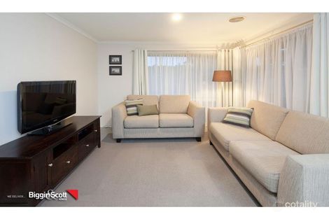 Property photo of 7 Marie Wallace Way Bayswater VIC 3153