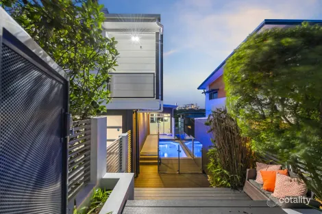 195a Kadumba St, Yeronga, QLD 4104