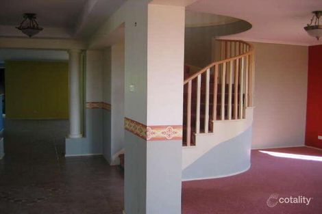 Property photo of 1 Waratah Close Aberglasslyn NSW 2320