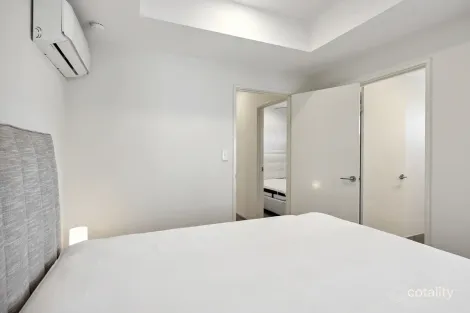 Property photo of 1/39 Deanmore Road Scarborough WA 6019