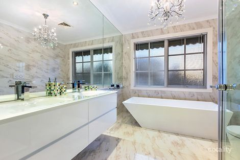 Property photo of 3 Clovelly Court Balwyn North VIC 3104
