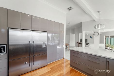 Property photo of 7 The Spit Kallaroo WA 6025