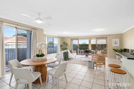 Property photo of 37 Flame Tree Crescent Carindale QLD 4152