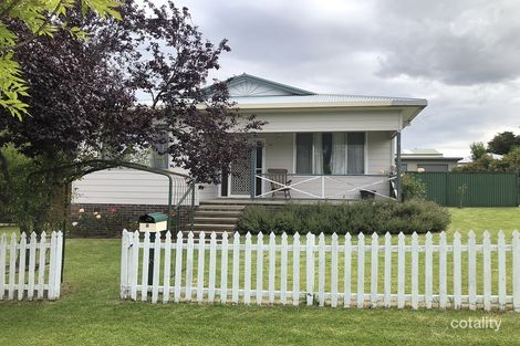 Property photo of 8 Park Street Uralla NSW 2358