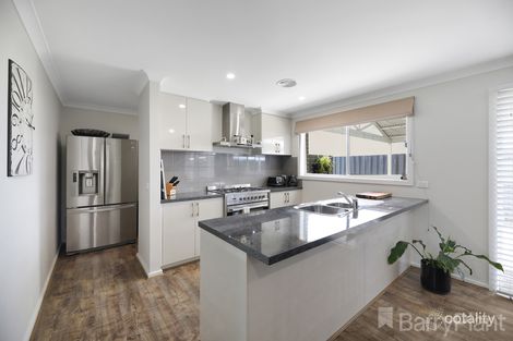 Property photo of 15 Winterton Place Yinnar VIC 3869