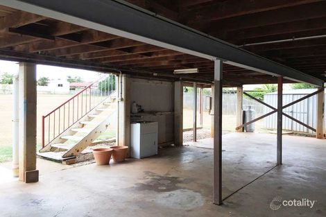 Property photo of 6 Lawrence Crescent Gracemere QLD 4702