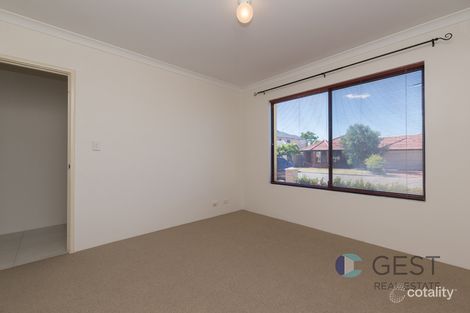 Property photo of 47 Elyard Crescent Stirling WA 6021