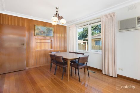 Property photo of 18 Solomon Street Mount Waverley VIC 3149