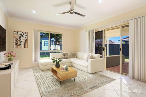 Property photo of 22 Warbler Parade Varsity Lakes QLD 4227