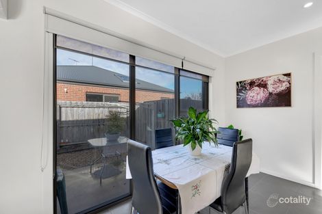Property photo of 2/7 Koala Court Whittington VIC 3219