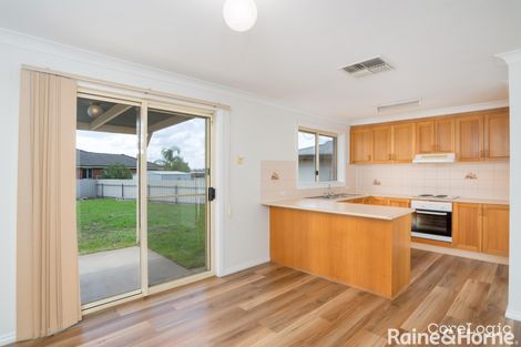 Property photo of 19 Yentoo Drive Glenfield Park NSW 2650