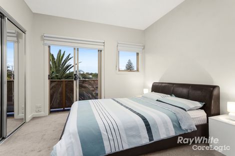 Property photo of 13/101-103 Orrong Crescent Caulfield North VIC 3161