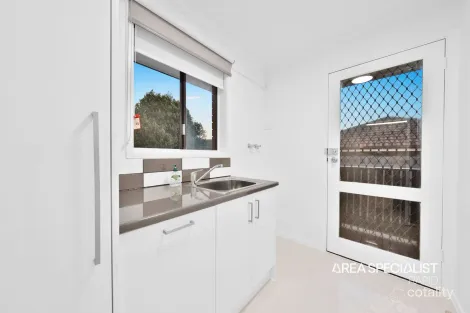 Property photo of 4/35 Lyall Street Cranbourne VIC 3977