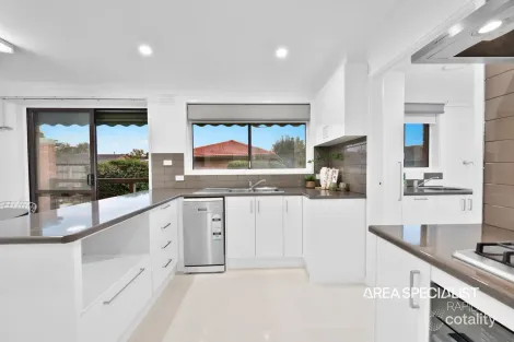Property photo of 4/35 Lyall Street Cranbourne VIC 3977