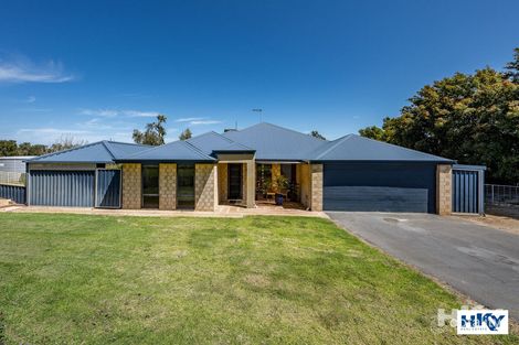 Property photo of 31 Fraser Close Muchea WA 6501