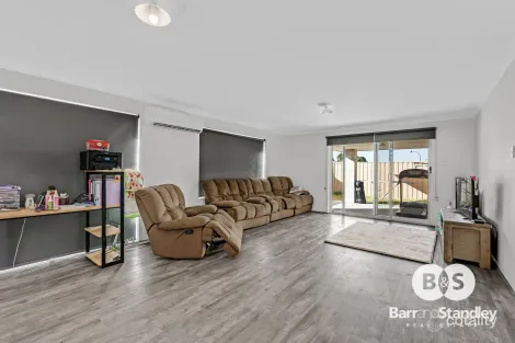 Property photo of 3 Wicklow Boulevard Dalyellup WA 6230