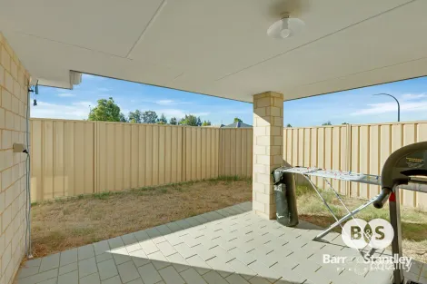 Property photo of 3 Wicklow Boulevard Dalyellup WA 6230