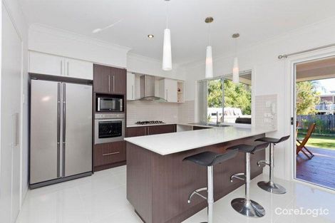 Property photo of 103 Chestnut Street Wynnum QLD 4178