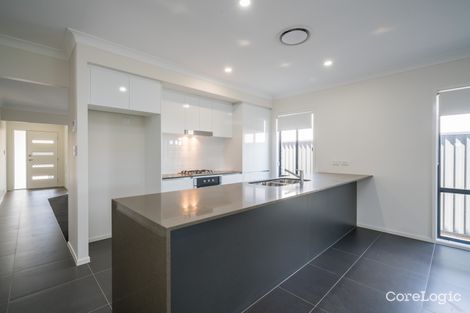 Property photo of 40 Goodluck Circuit Cobbitty NSW 2570