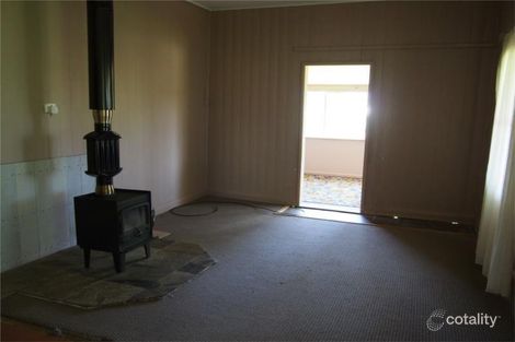 Property photo of 70-72 Border Street Wallangarra QLD 4383